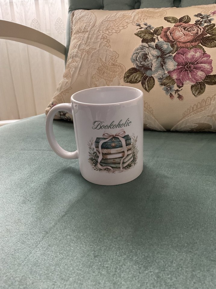 Beyaz "Bookoholic" Desenli Pastel Kupa - Görsel 3