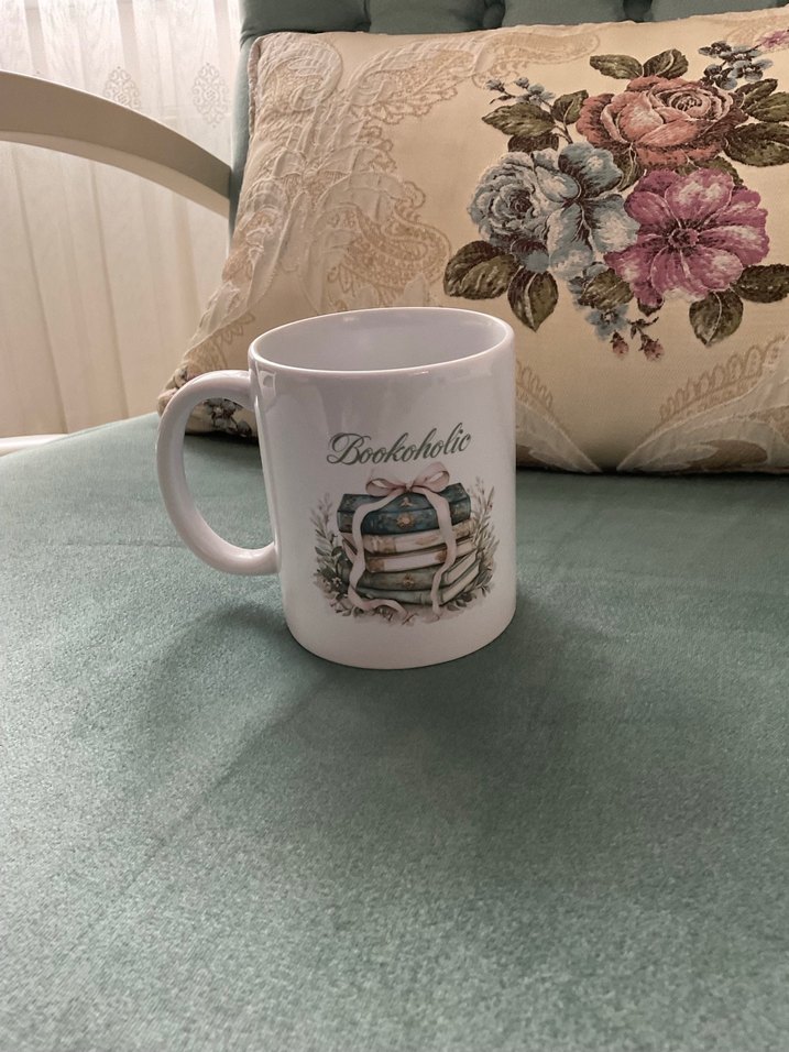 Beyaz "Bookoholic" Desenli Pastel Kupa - Görsel 4
