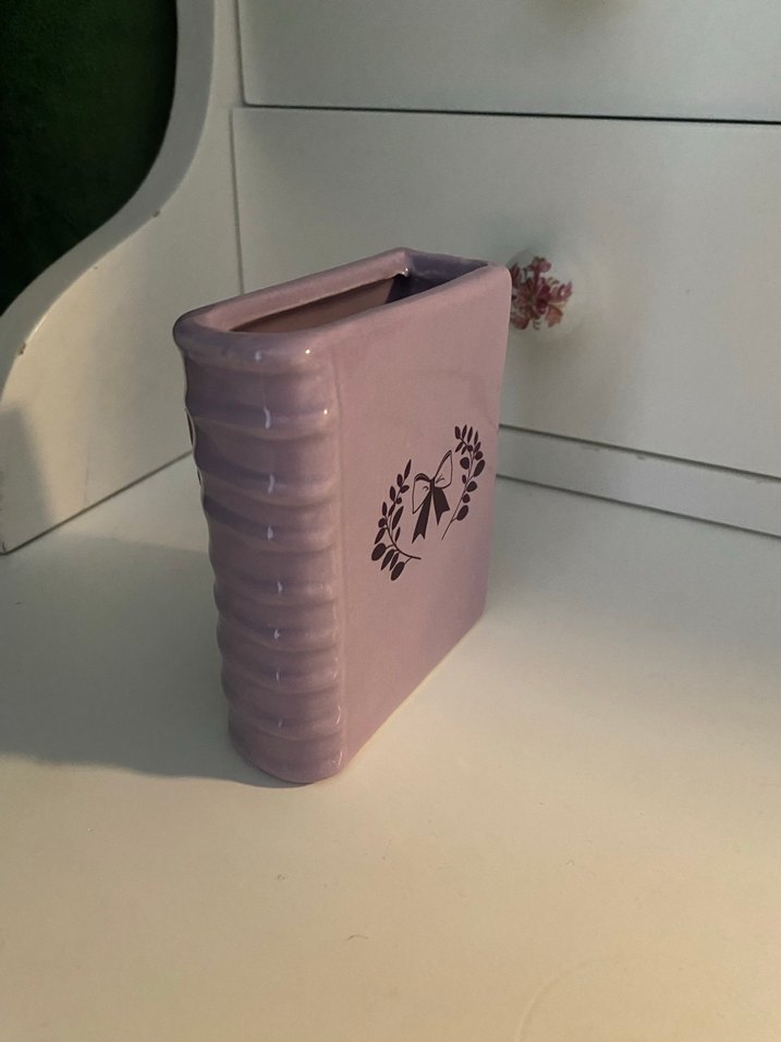 Flying tiger Kitap Şeklinde kalemlik - Görsel 3