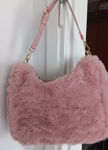 Toz pembe peluş