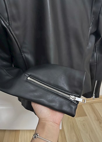 Siyah Deri Kadın Biker Ceket - Görsel 3