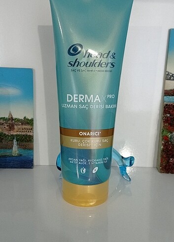 Diğer Head & Shoulders Dermapro Onarıcı Saç Kremi 220 ml