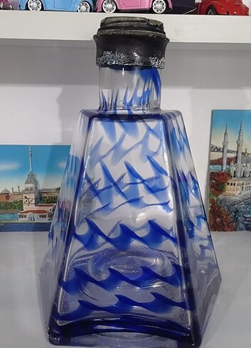 nargile şişesi rusyadan gelmiştir