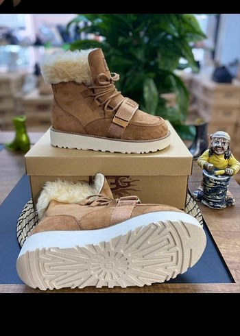 Ugg 36
