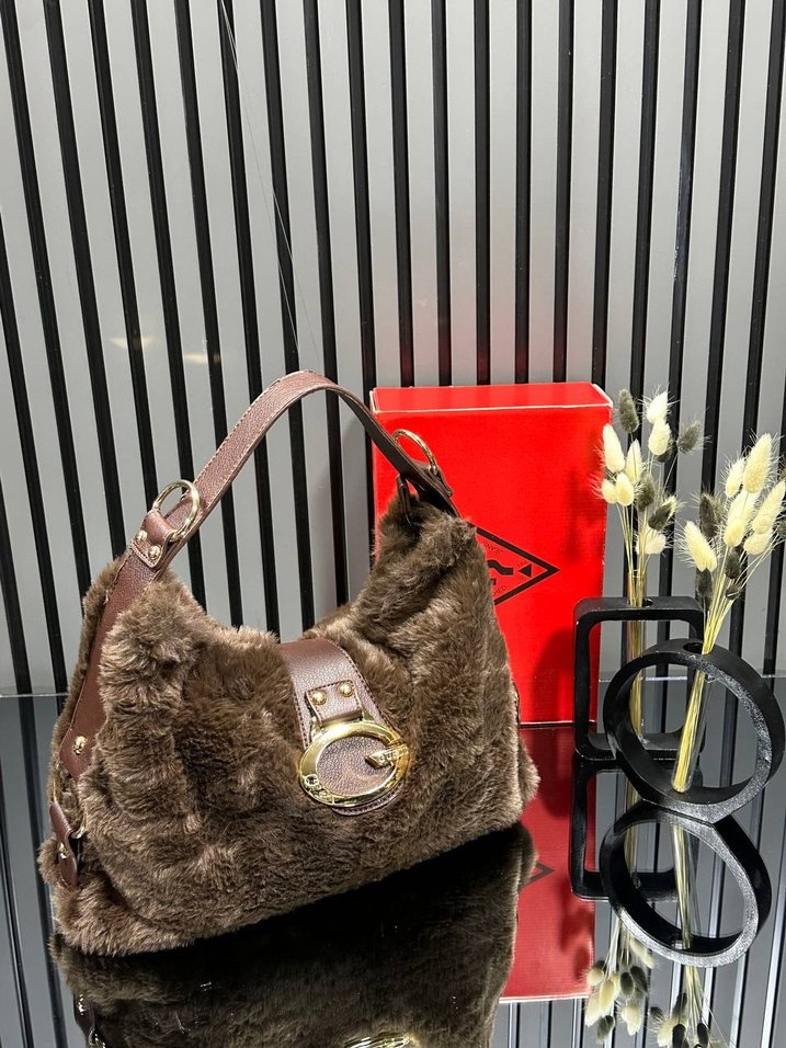 Mavi Kürklü Kadın Omuz Çantası - Görsel 4