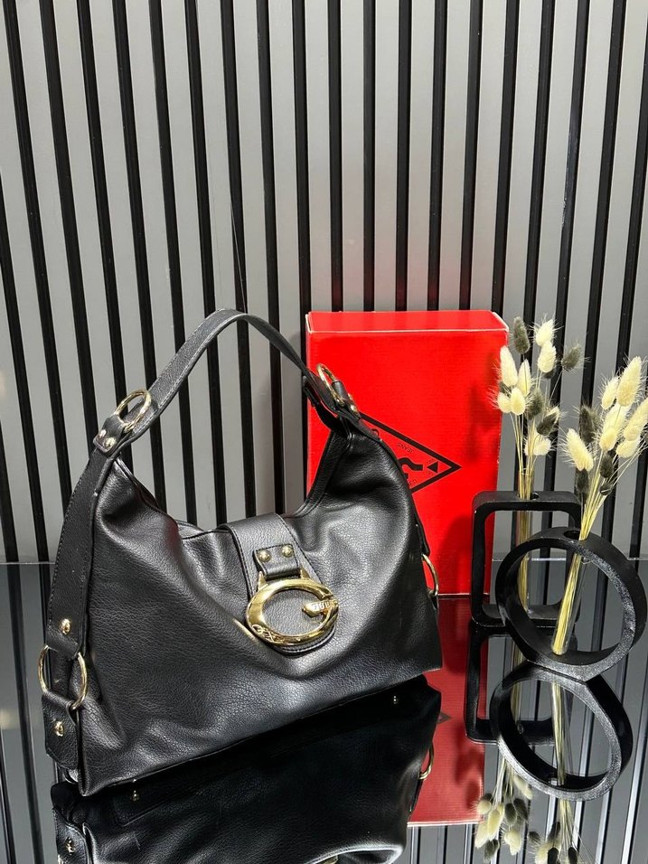 Tokalı Siyah Deri Kadın Omuz Çantası - Görsel 2