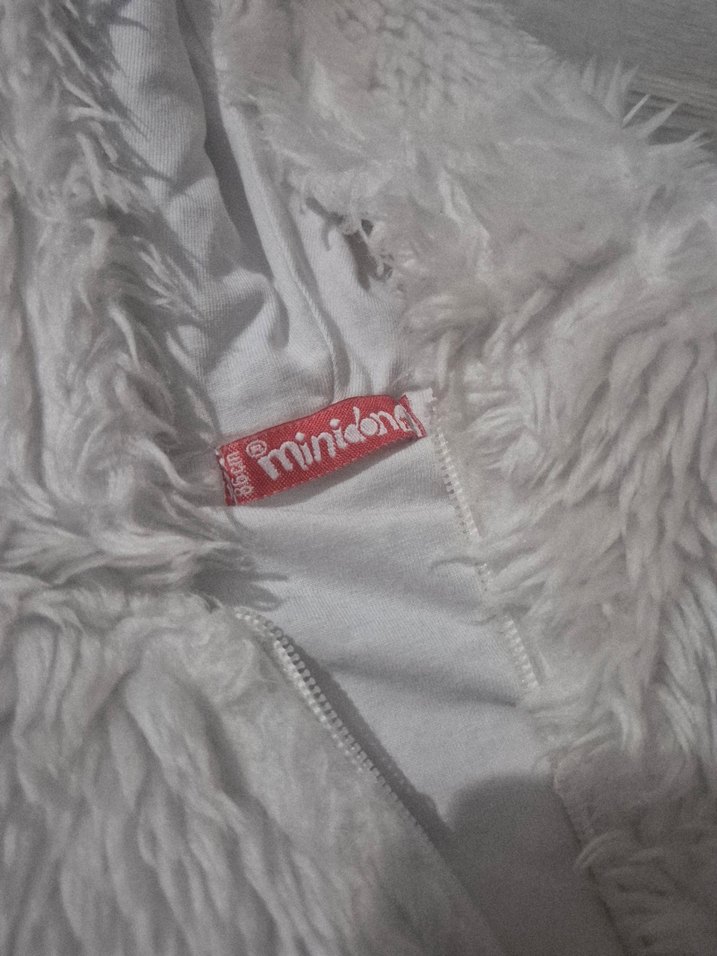 beyaz Kapüşonlu Kız cocuk Peluş Mont - Görsel 3