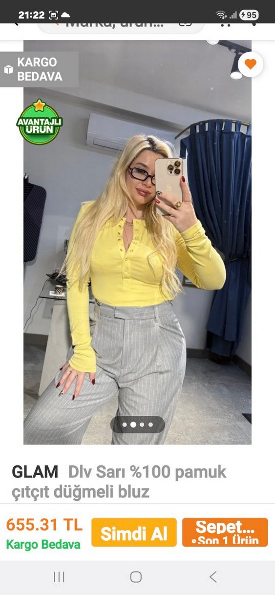 Sarı Yüksek Yakalı Düğmeli Kadın Bluz - Görsel 2