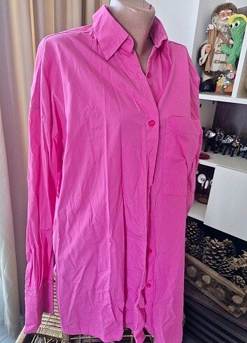Seker pembe gömlek