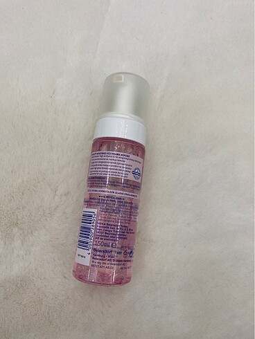 Nivea Yüz temizleme köpüğü