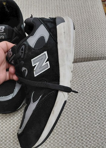 New Balance 109 Gri Erkek Spor Ayakkabı - Görsel 3