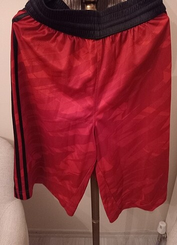 Orjinal Adidas Şort