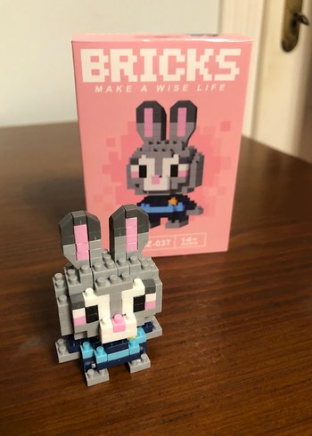 Judy Bricks - Pembe Lego Tavşan Figür - Görsel 2
