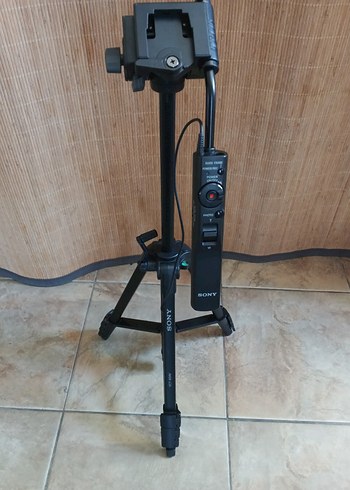 Siyah Sony Tripod ve Selfie Çubuğu - Görsel 2