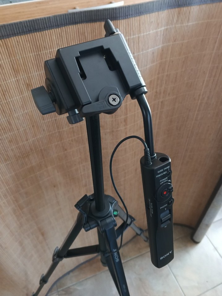 Siyah Sony Tripod ve Selfie Çubuğu - Görsel 5