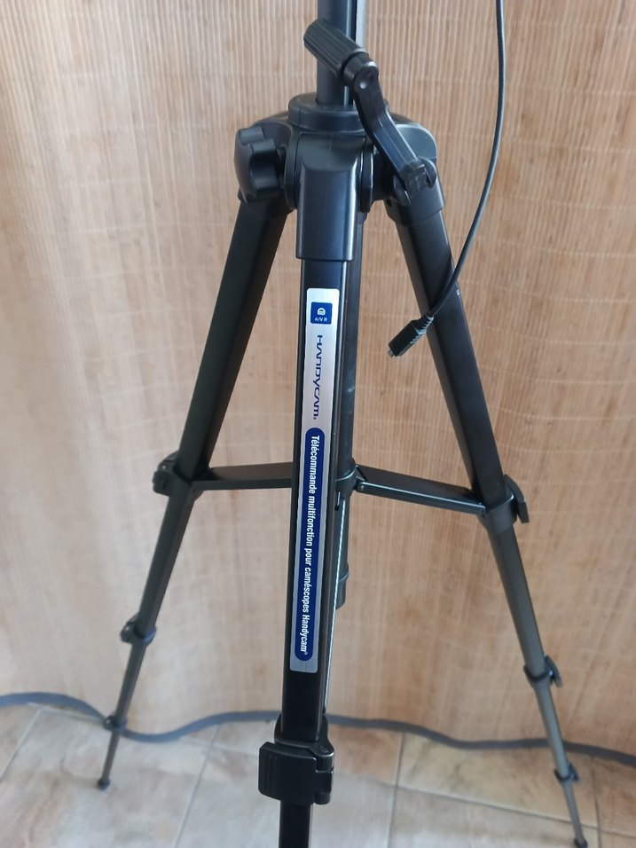Siyah Sony Tripod ve Selfie Çubuğu - Görsel 4