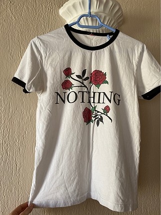 Nothing Yazılı Tişört