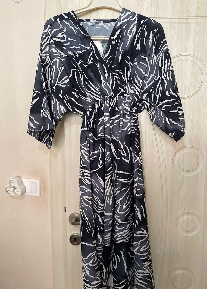 Etiketli elbise - Görsel 3