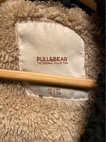 Pull and Bear Pull and bear kapüşonlu yumuş mont/hırka