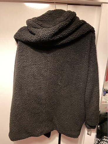 s Beden Pull and bear kapüşonlu yumuş mont/hırka