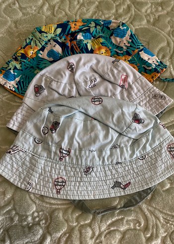 Çocuklar için Nakışlı ve Desenli Şapkalar 4 Adet Şapka - Görsel 3