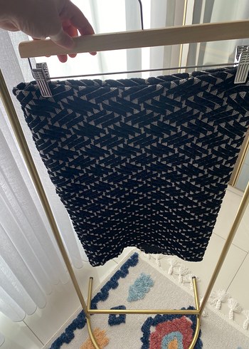 Desenli Siyah Piliseli Midi Etek - Görsel 5