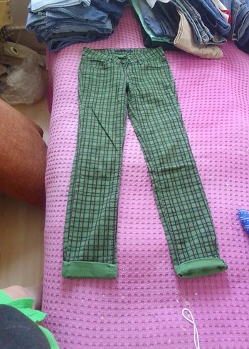 Düğmeli Yeşil Kadın Kumaş Pantolon