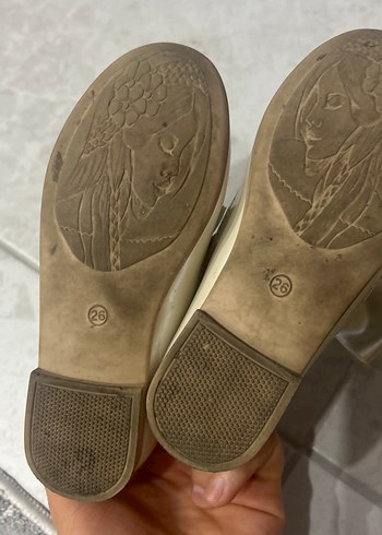 Kız Çocuk Beyaz Fiyonklu Babet Ayakkabı - Görsel 3