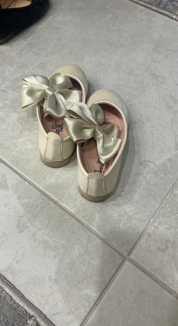 Kız Çocuk Beyaz Fiyonklu Babet Ayakkabı - Görsel 2