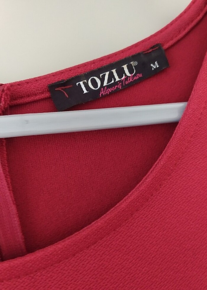 Tozlu markalı m beden kısa elbise  - Görsel 3