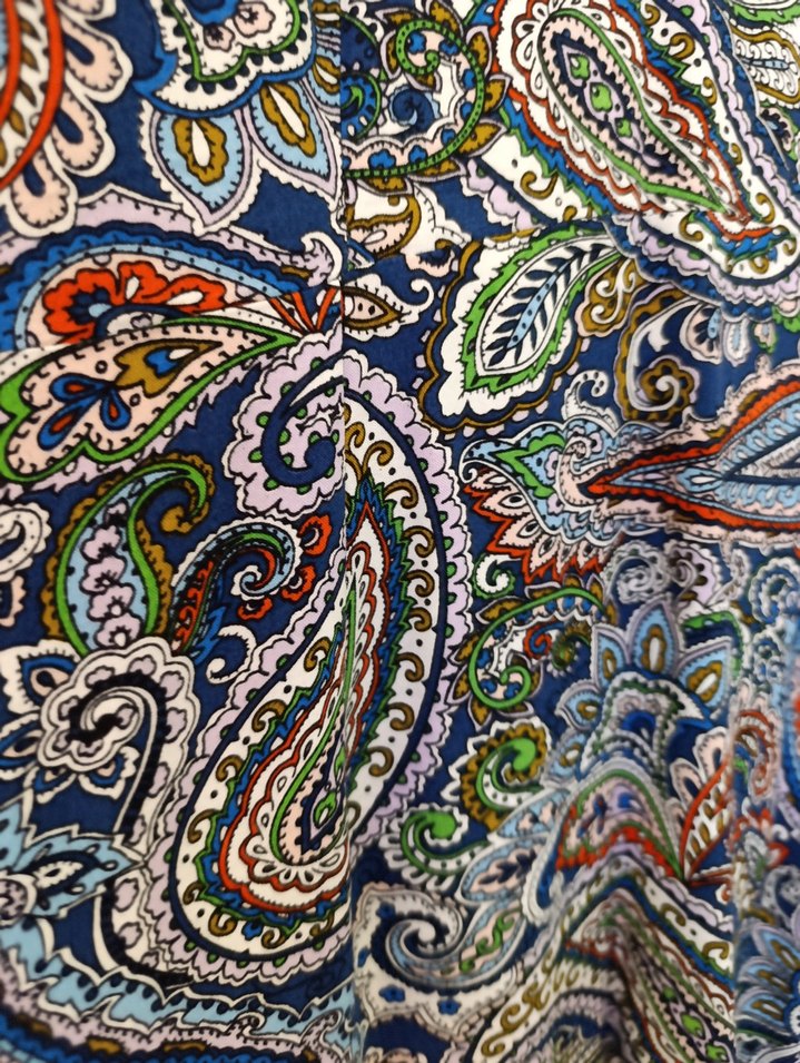 Tesettür dik yaka prenses kol pensli uzun elbise - Görsel 3