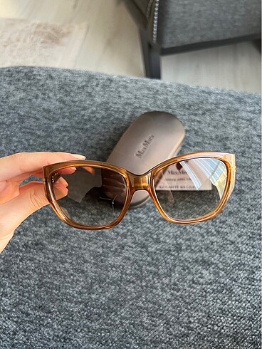 Max Mara güneş gözlüğü