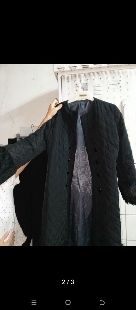 Siyah Kürklü Uzun Kadın Kaban - Görsel 2