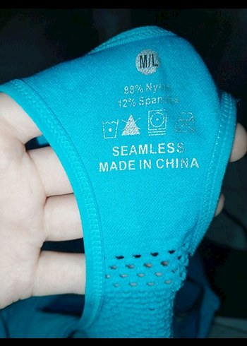 Mavi ve Siyah Spor Sütyenleri - Görsel 3