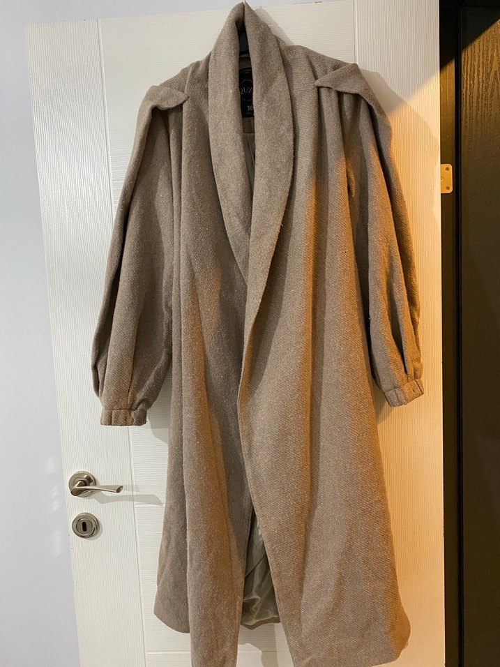 Bej Keten Uzun Drapeli Kadın Kaban - Görsel 5