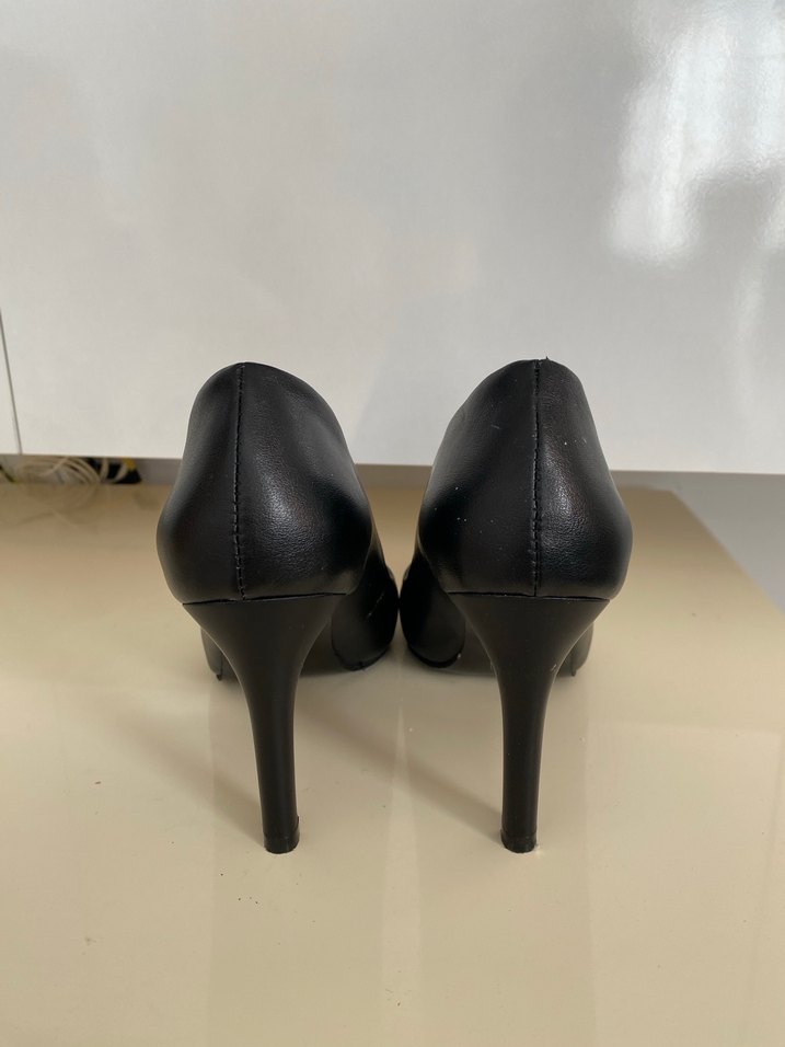 Siyah Minimalist Stiletto Topuklu Kadın Ayakkabı - Görsel 3