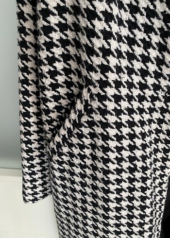 Düğmeli Desenli Gri Kadın Uzun Kaban - Görsel 2