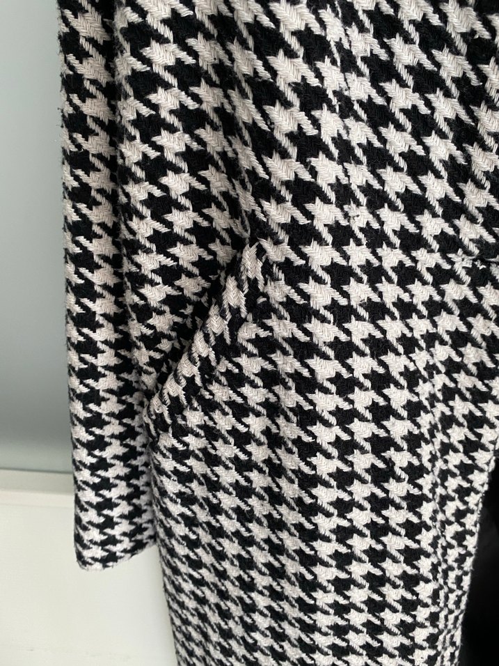 Düğmeli Desenli Gri Kadın Uzun Kaban - Görsel 2