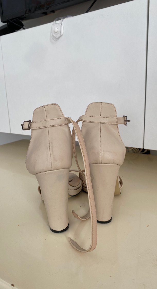 Bej deri Topuklu Kadın Ayakkabı - Görsel 2