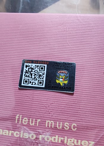 Narciso Rodriguez Fleur Musc Kadın Parfümü - Görsel 5