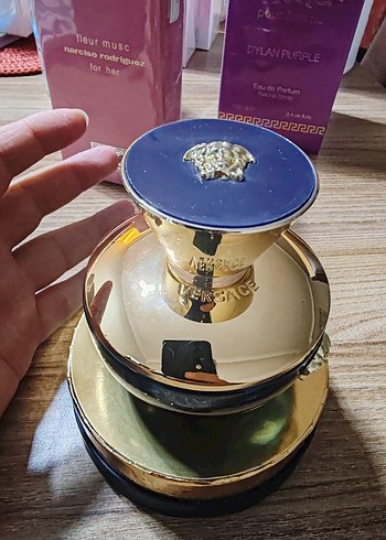 Versace Dylan Blue Kadın Parfümü 100 ml - Görsel 3
