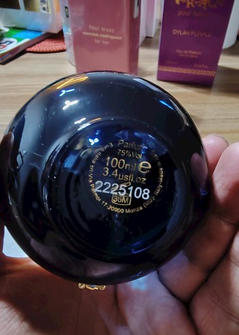 Versace Dylan Blue Kadın Parfümü 100 ml - Görsel 5