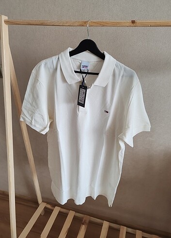 TOMMY HİLFİGER ERKEK TİŞORT