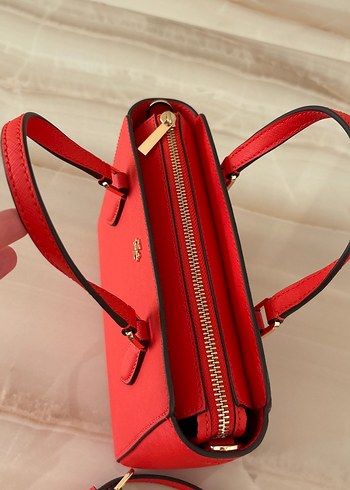  Beden Tory burch