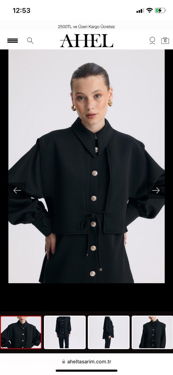 Kadın Siyah Düğmeli Ofis Takım Elbise - Görsel 2