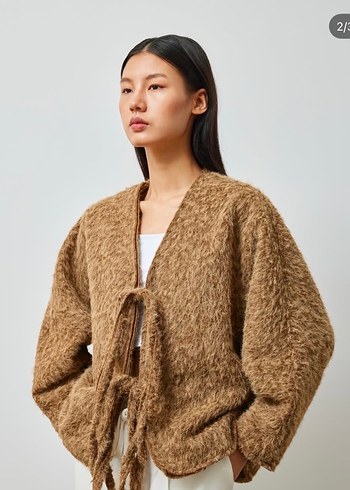 Kadın Bej Yünlü Peluş Detaylı Hırka - Görsel 2