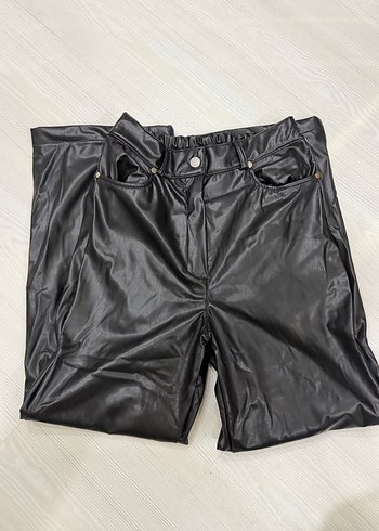 Siyah Deri Kemerli Salaş Kadın Pantolon - Görsel 2