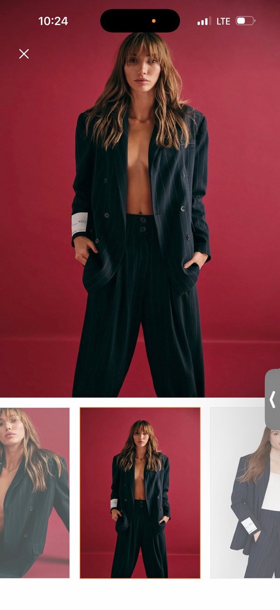 Siyah Çizgili Kısa Kesim Kadın Blazer - Görsel 2