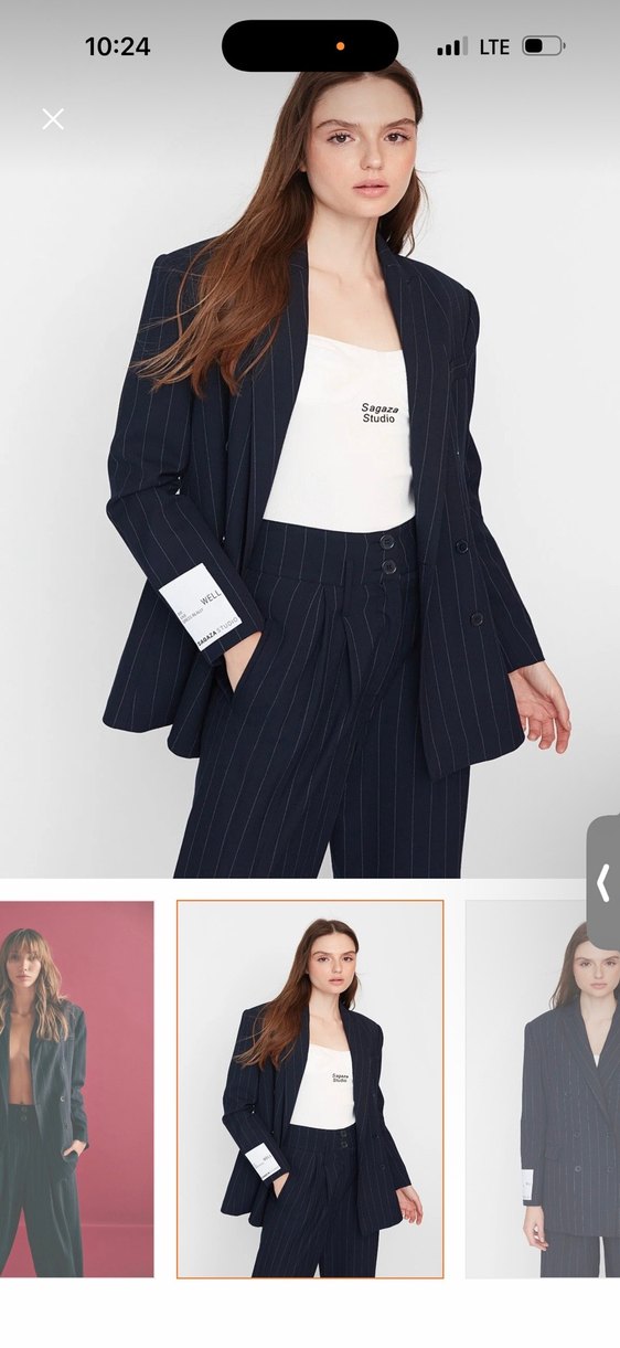 Siyah Çizgili Kısa Kesim Kadın Blazer - Görsel 3