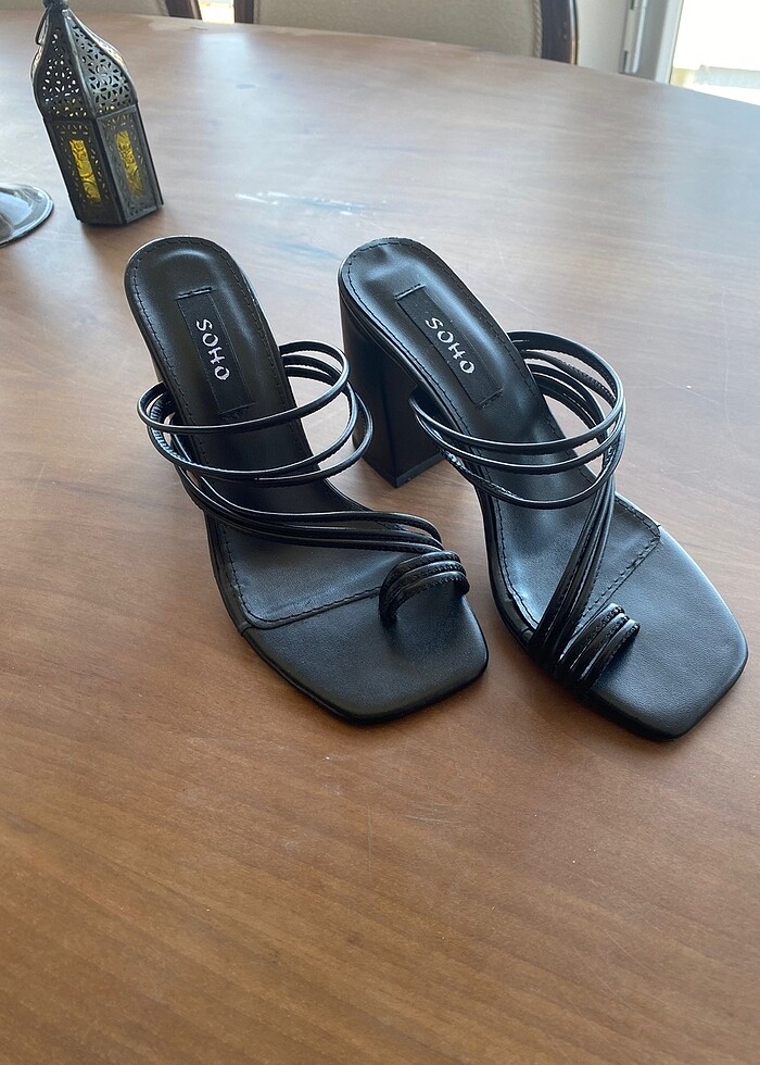 Topuklu Terlik - Görsel 2